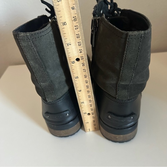 UGG Kilmer II black suede leather lace-up combat boots. - Picture 3 of 10